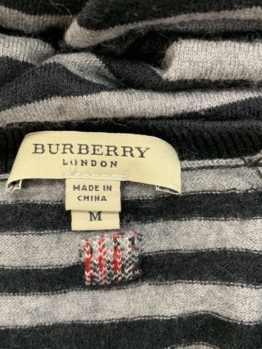 Burberry Black and Gray Striped V-Neck Sweater silk and cashmere size medium - Picture 3 of 6